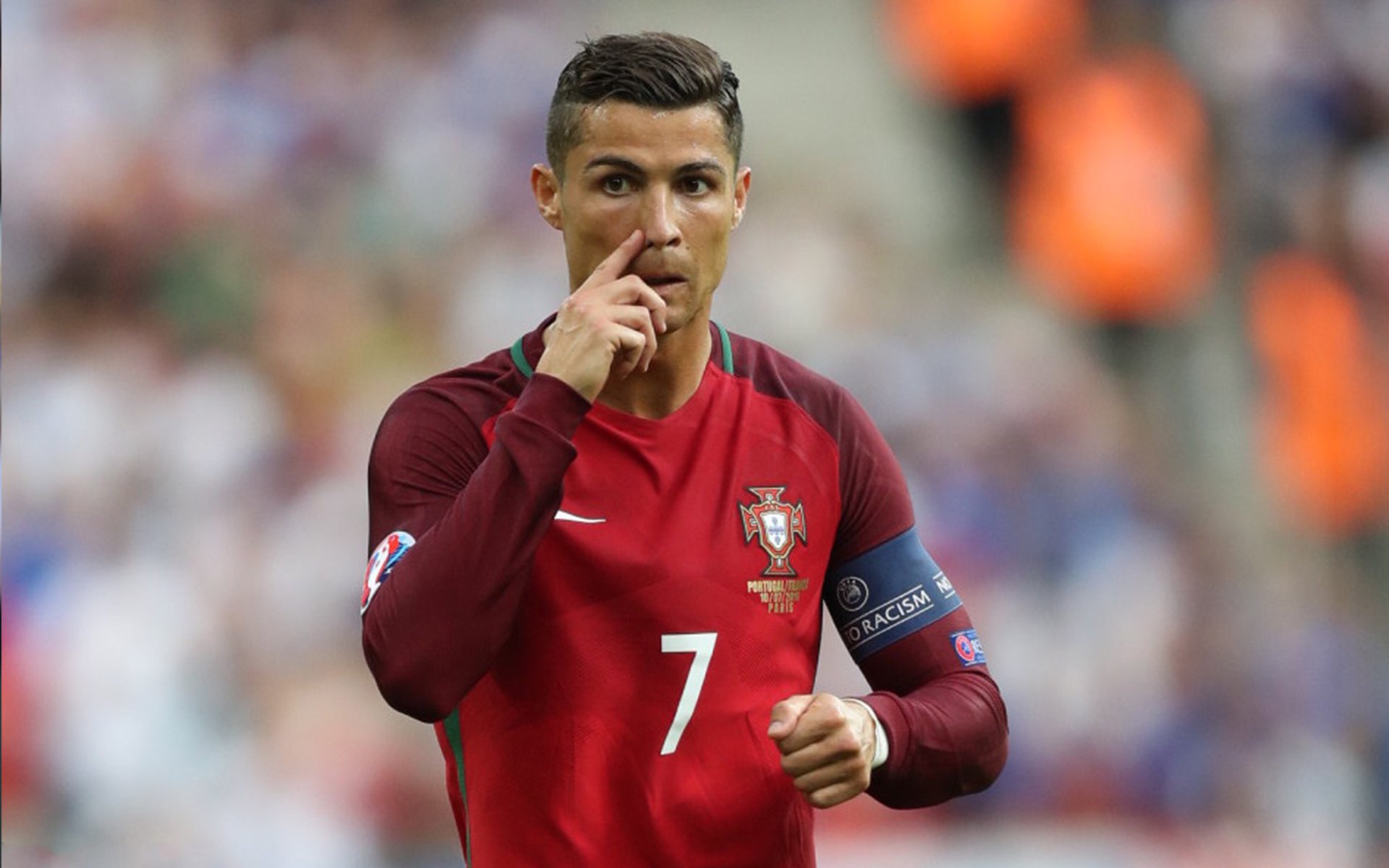 唐纳德·高尔快速突破，给袋鼠队带来致命进攻机会，唐纳德高德纳