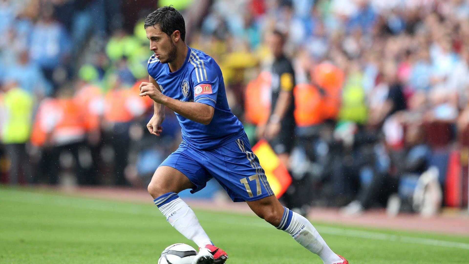 快船防守轮转到位成功逼迫对手失误，谁是快船更好的防守球员